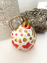 Load image into Gallery viewer, Bauble #2