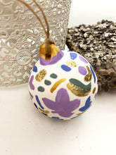 Load image into Gallery viewer, Bauble #6